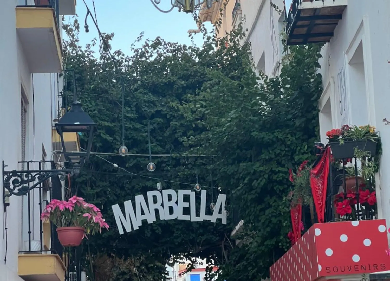 Marbella Village 0*,  إسبانيا